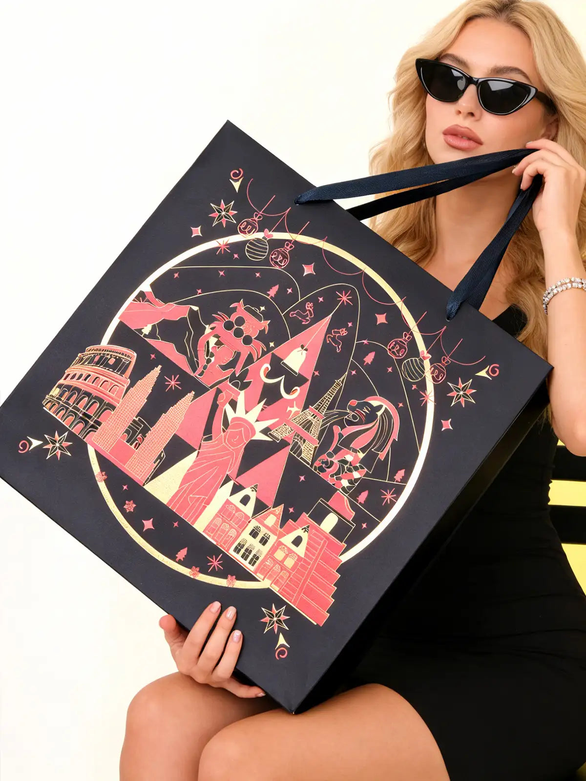 Amalee City Memory Gift Bag | Luxury Travel & Business Gift Packaging