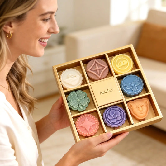 AMALEE 8 Pack Scented Candles, Aromatherapy Jar Candle with Wooden Wick, Long-Lasting, Ideal Gift for Women Men